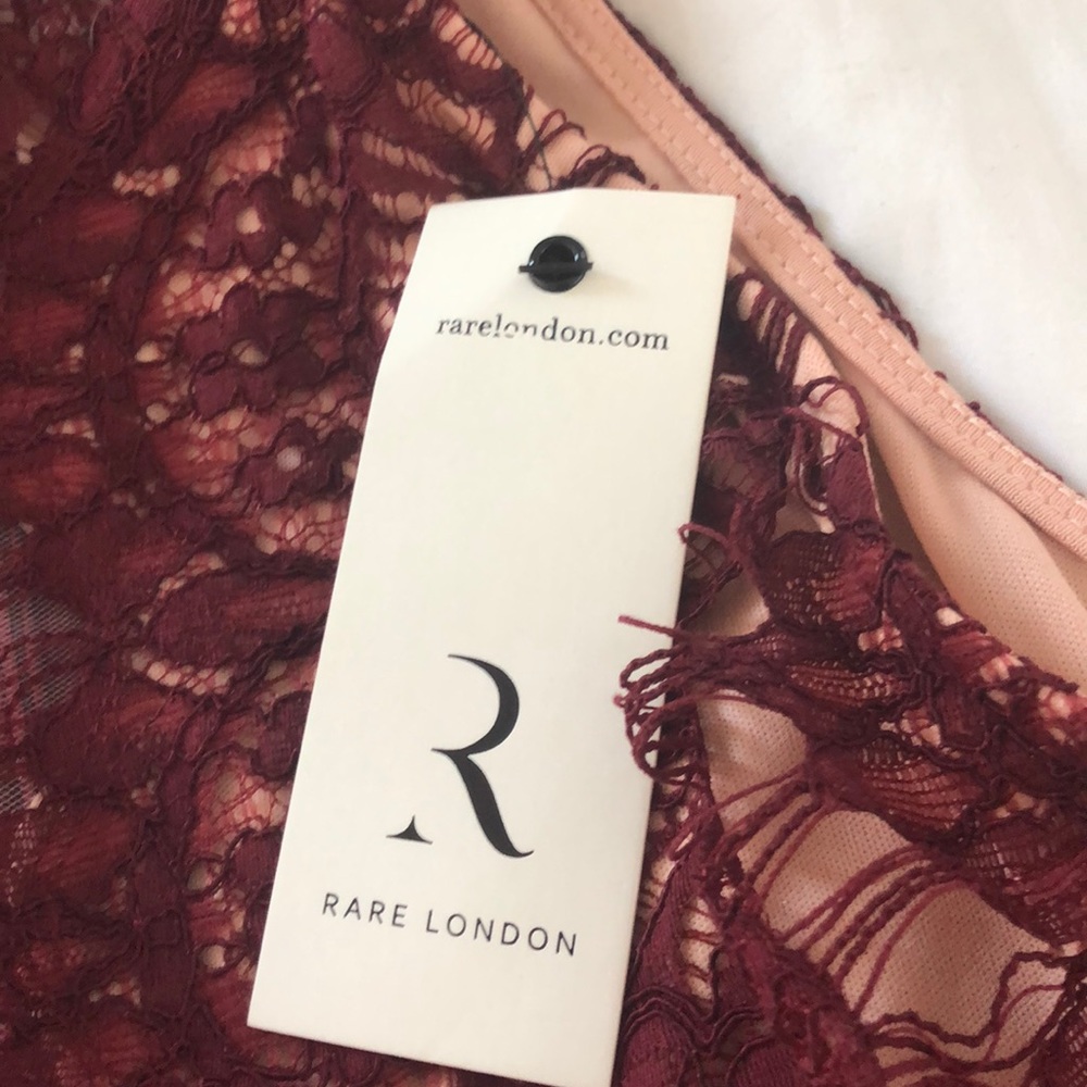 ✨Rare London Hold Court Lace Dress✨ - Picture 3 of 8